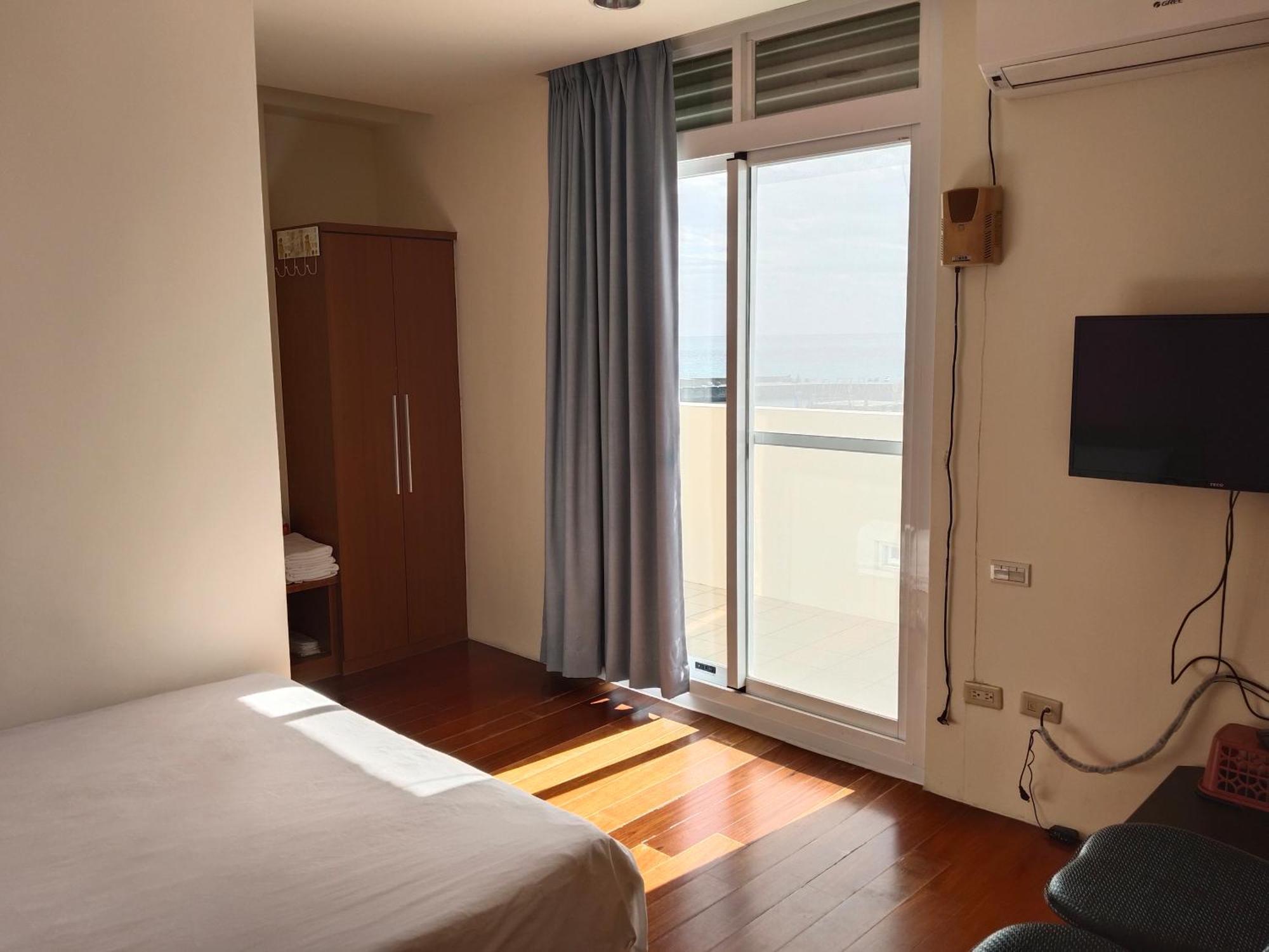 Caitlyn B&B Taitung Luaran gambar