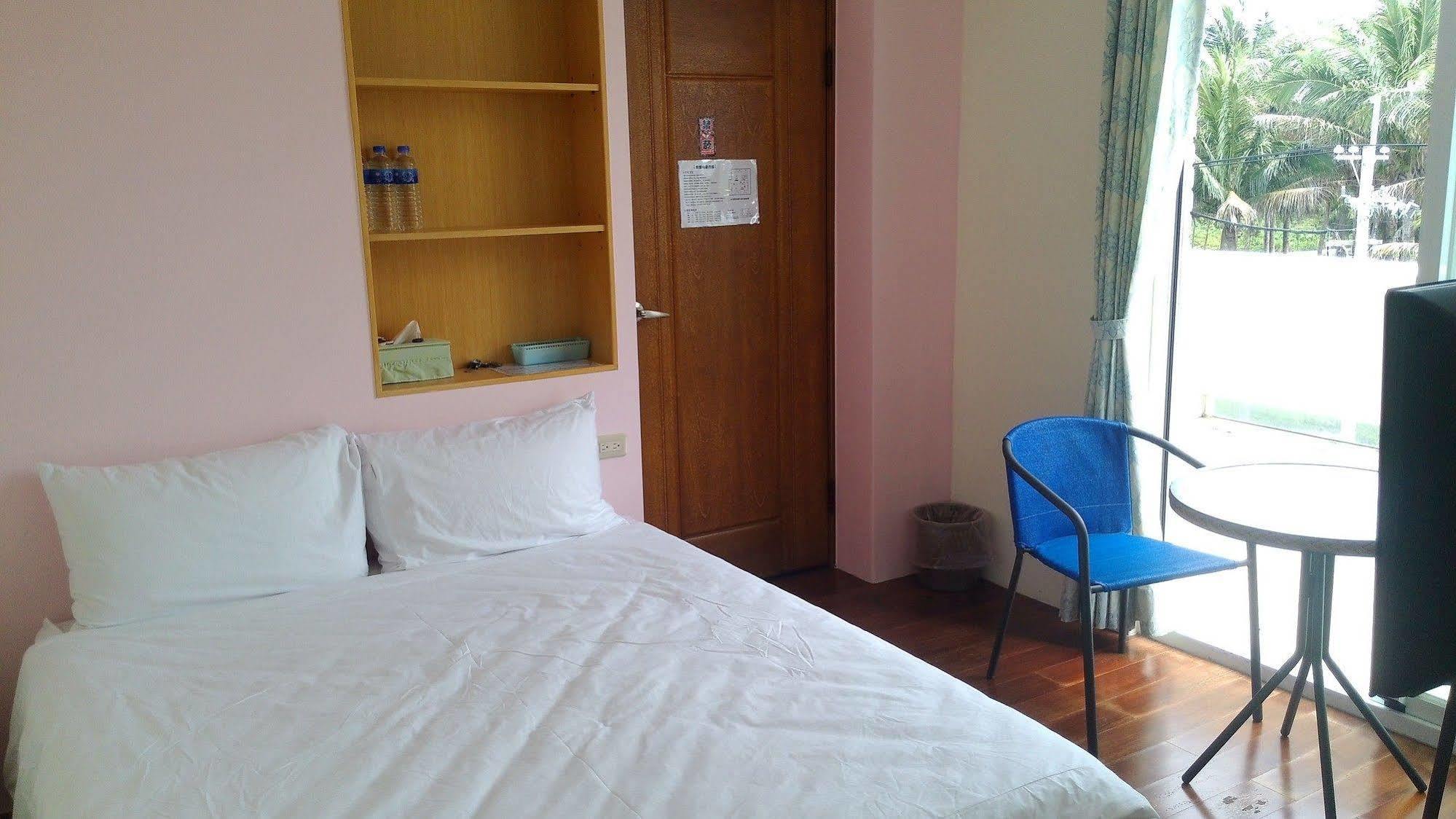 Caitlyn B&B Taitung Luaran gambar